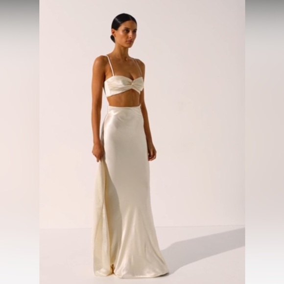 COPY - Shona Joy La Lune High Waist Maxi skirt Cream US 4 Worn Once bridal - Picture 2 of 8